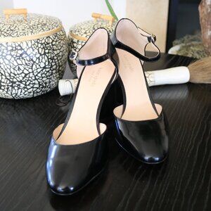 Kate Spade Black Leather and Gold Hardware Heels (Size 8.5)